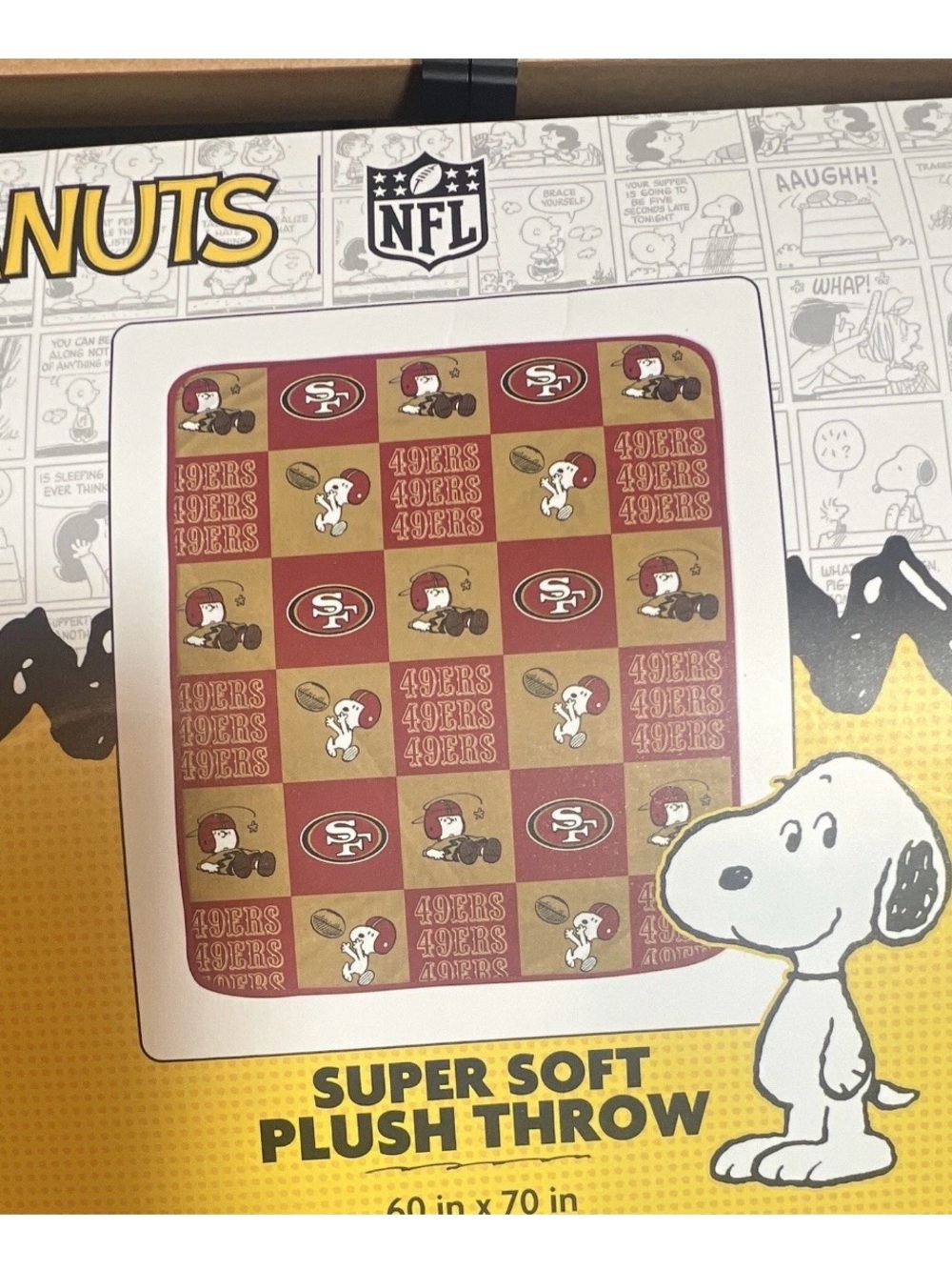 NWT Peanuts NFL San Francisco 49ers Snoopy Super Soft Plush Throw Blanket - Picture 3 of 4